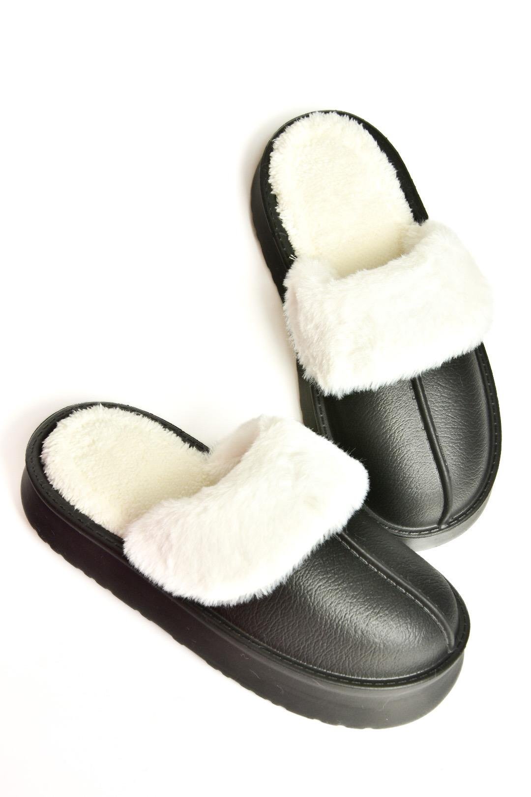 T918264209 Siyah İçi Peluş Kadın Terlik