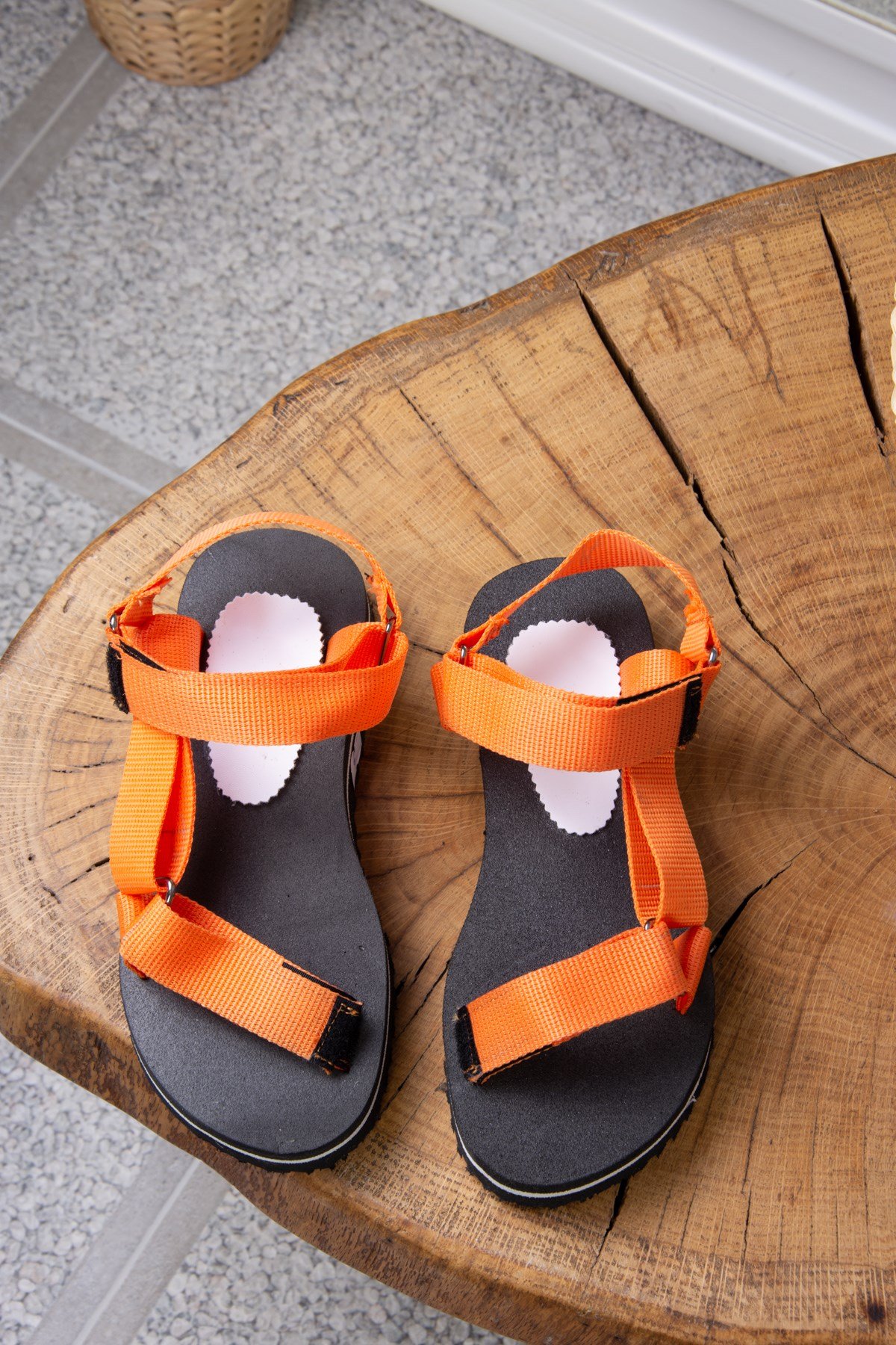 Turuncu Kumaş Kadın Cırtlı Trekking Sandalet K563076104