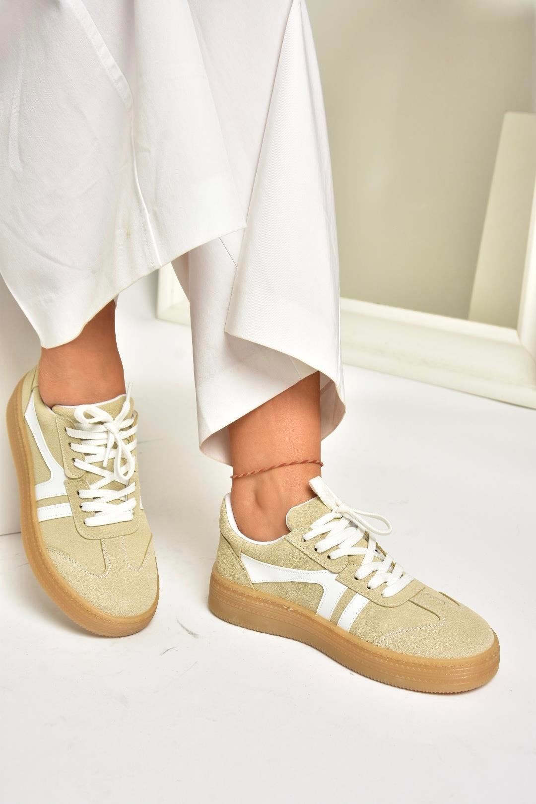 U274431102 Bej Süet Spor Ayakkabı Sneakers
