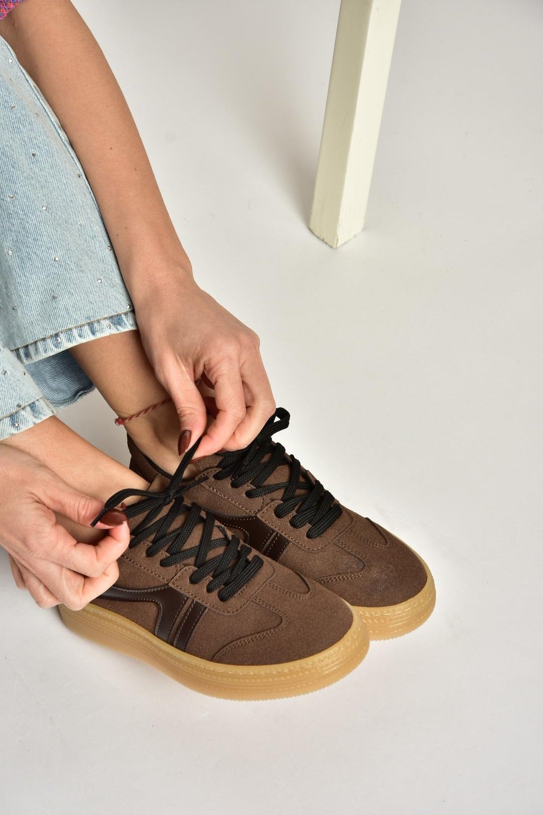 U274431102 Kahverengi Süet Spor Ayakkabı Sneakers