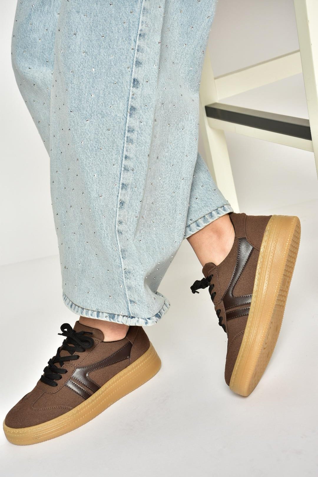 U274431102 Kahverengi Süet Spor Ayakkabı Sneakers