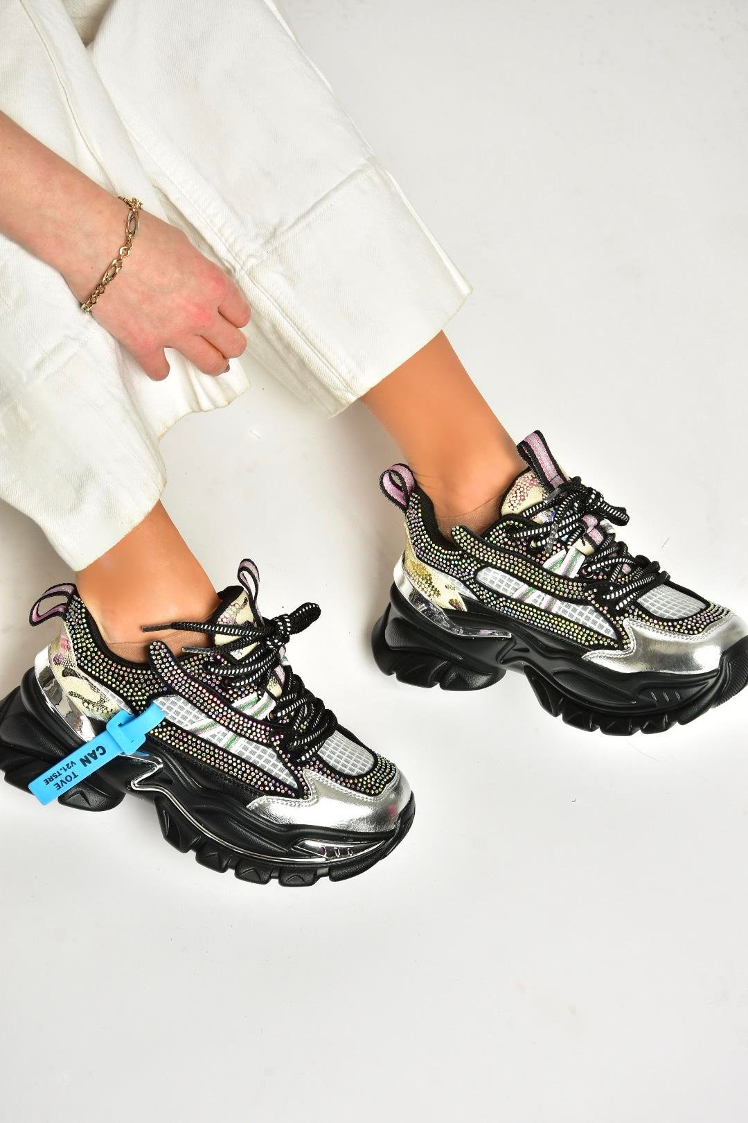 U380141309 Siyah Taş Detaylı Spor Ayakkabı Sneakers