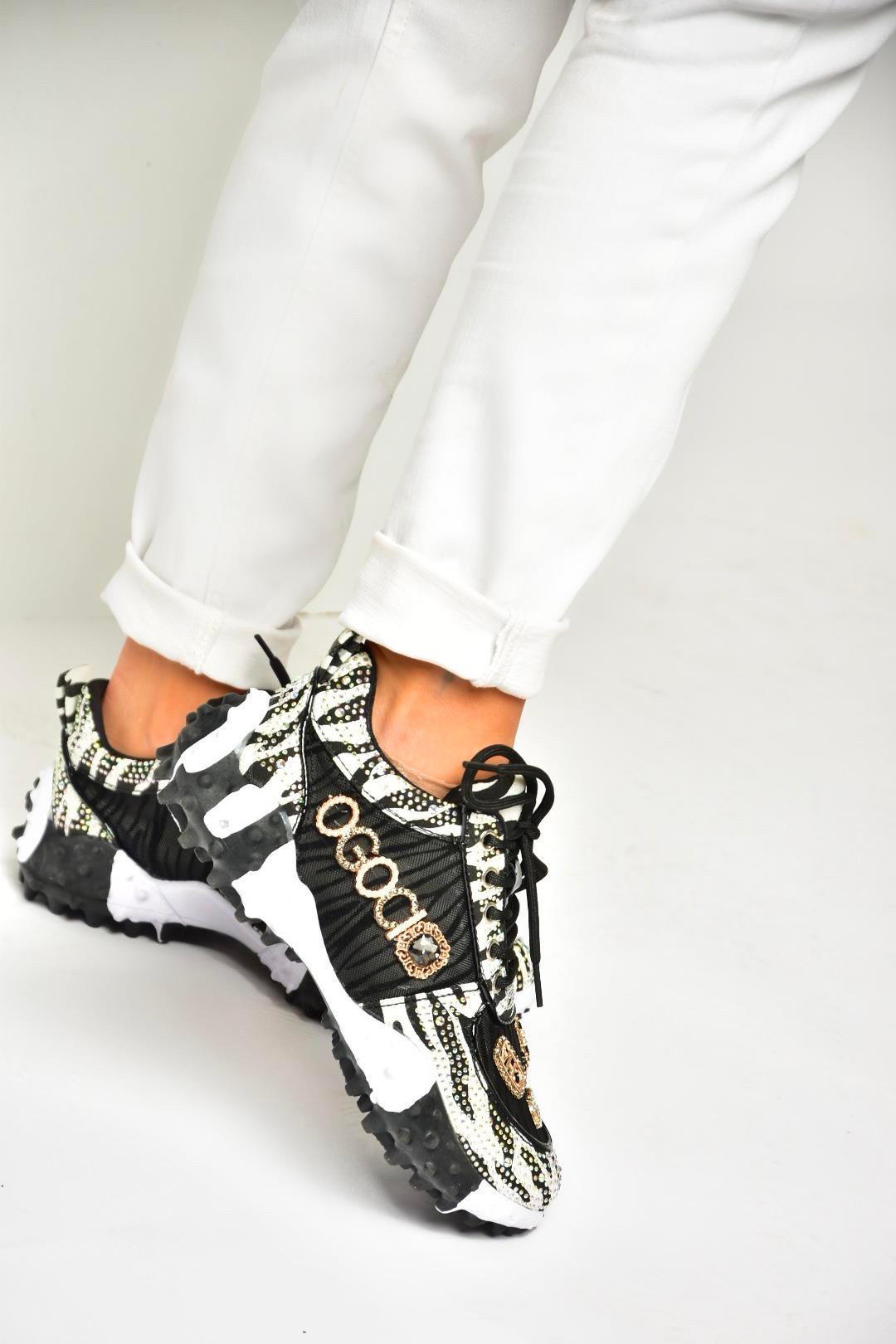 U380143604 Siyah Kumaş Taşlı Spor Ayakkabı Sneakers