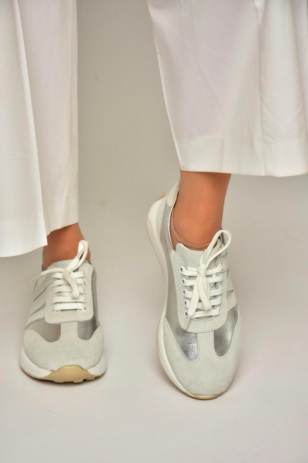 U540039903 Gümüş Hakiki Deri Spor Ayakkabı Sneakers