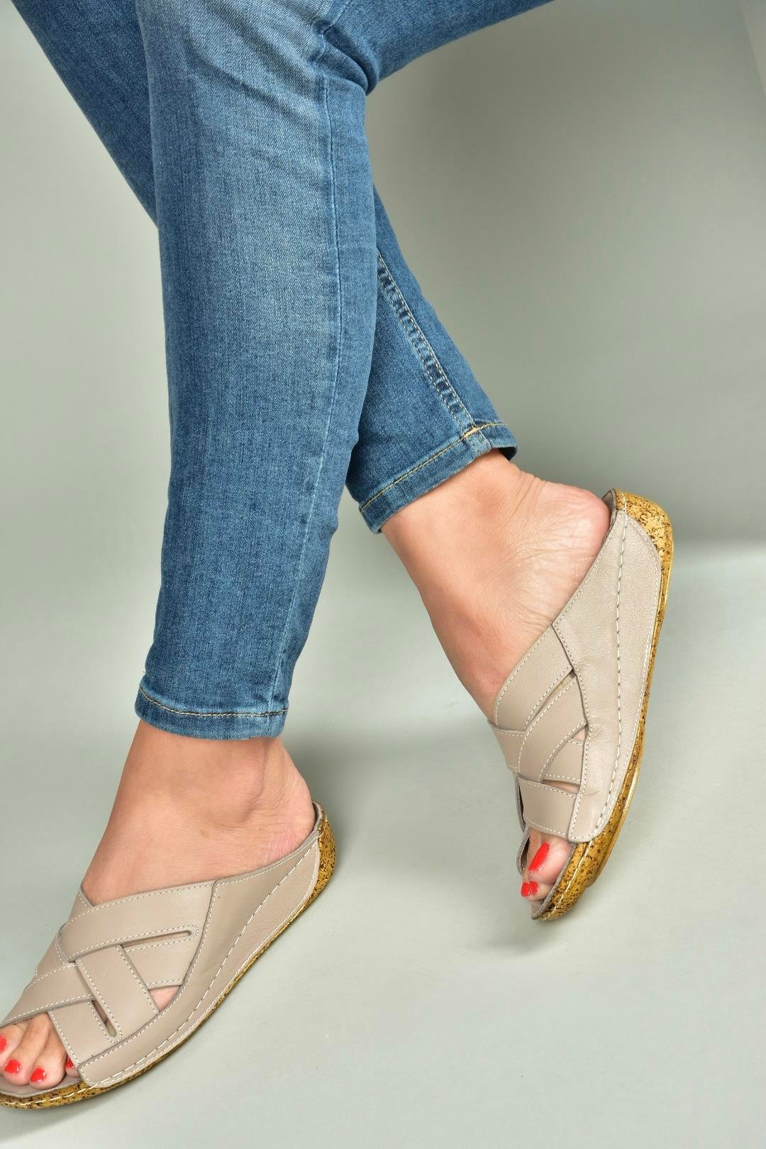 U555123403 Vizon Hakiki Deri Kadın Terlik