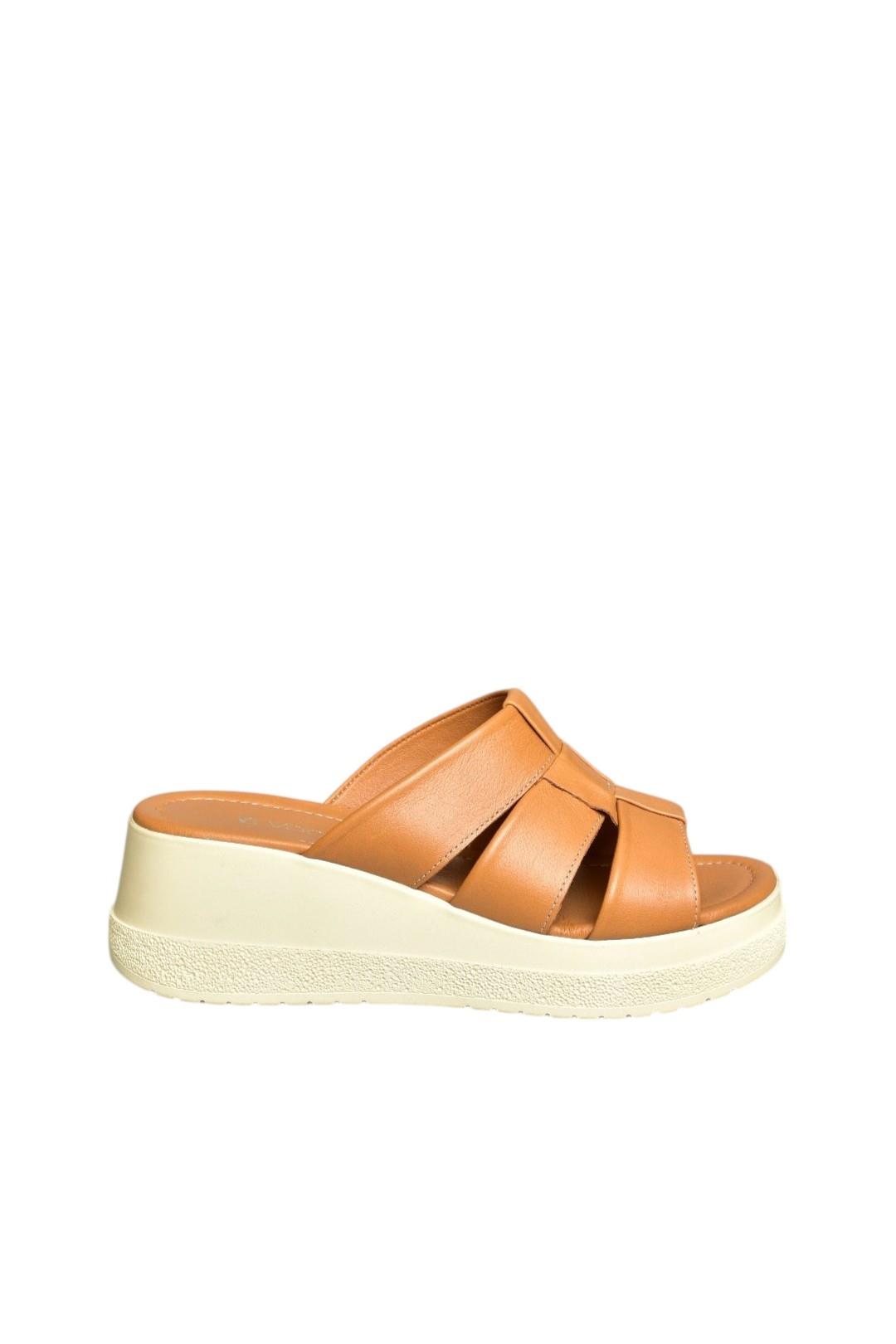 U555330903 Taba Hakiki Deri Kalın Tabanlı Kadın Terlik