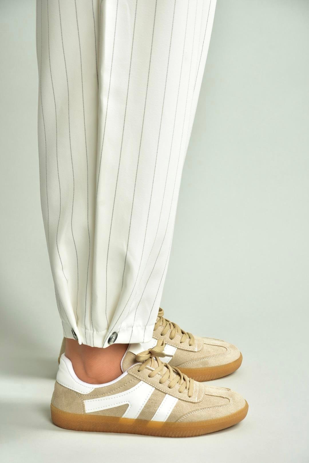 U652861402 Bej Süet Kadın Spor Ayakkabı Sneakers