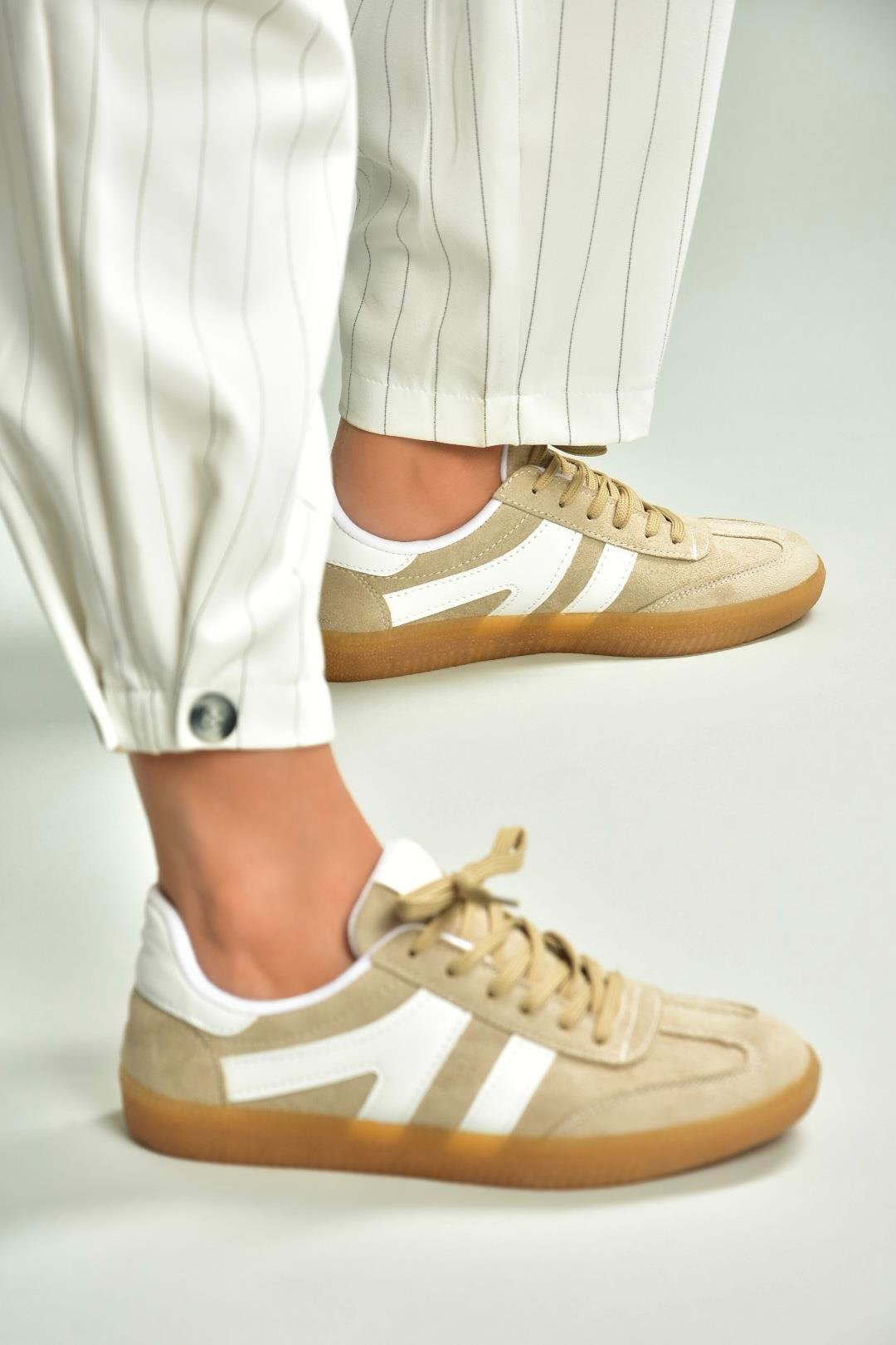 U652861402 Bej Süet Kadın Spor Ayakkabı Sneakers