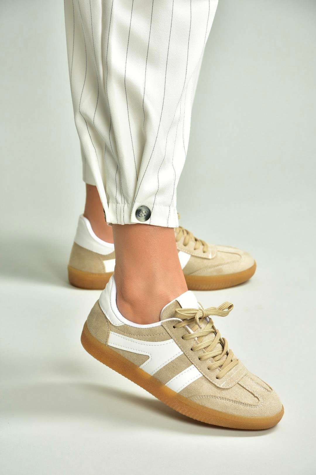 U652861402 Bej Süet Kadın Spor Ayakkabı Sneakers