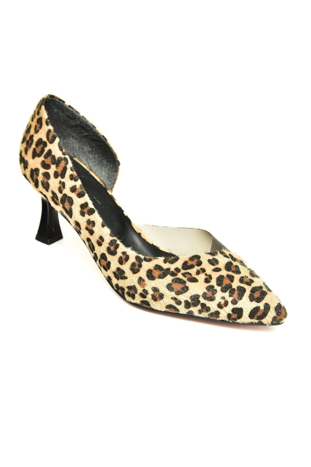 U676035302 Leopar Süet Topuklu Kadın Ayakkabı