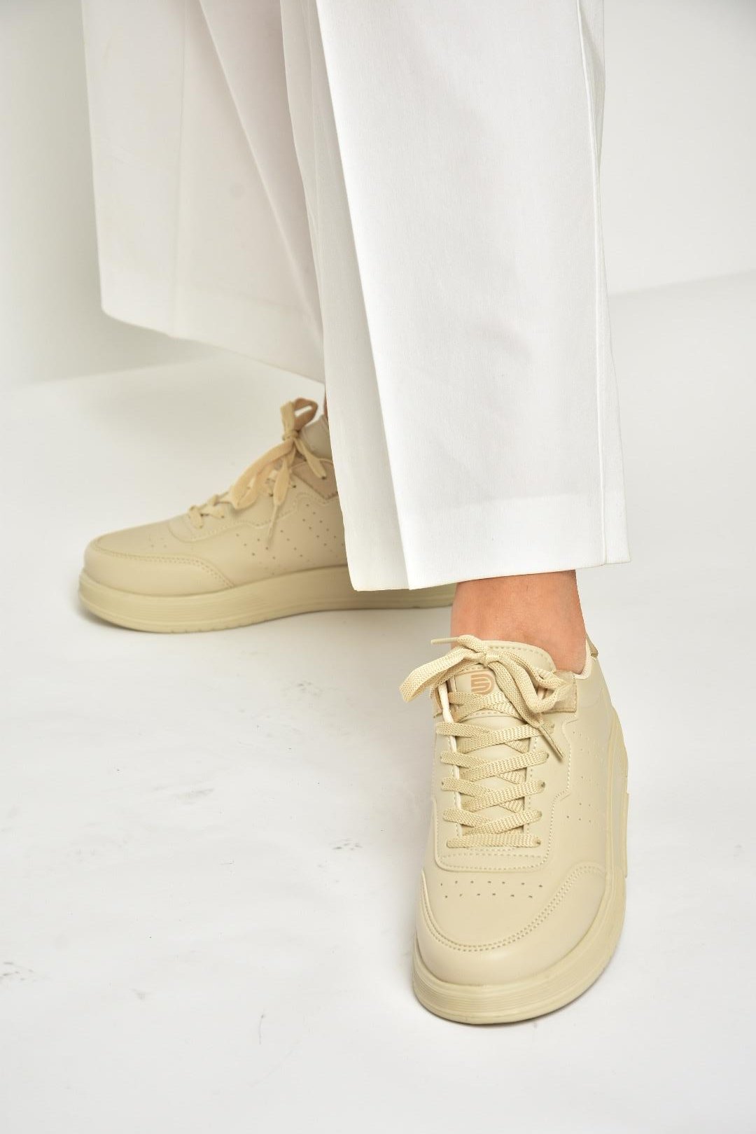 U702015809 Bej Spor Ayakkabı Sneakers