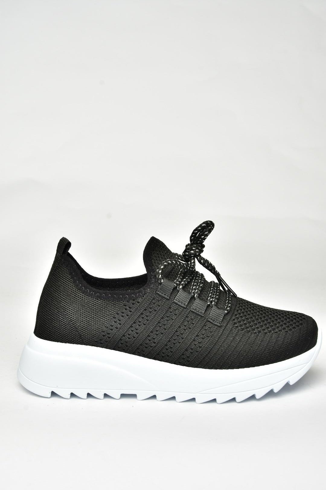 U702101204 Siyah/Beyaz Kumaş Spor Ayakkabı Sneakers