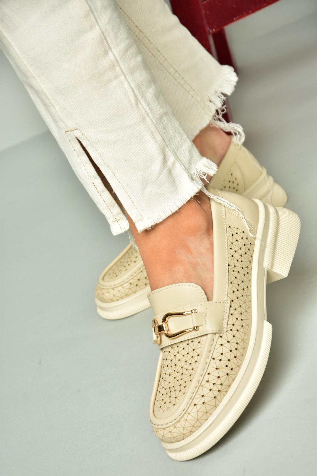 U704126509 Bej Loafer Makosen Kadın Ayakkabı