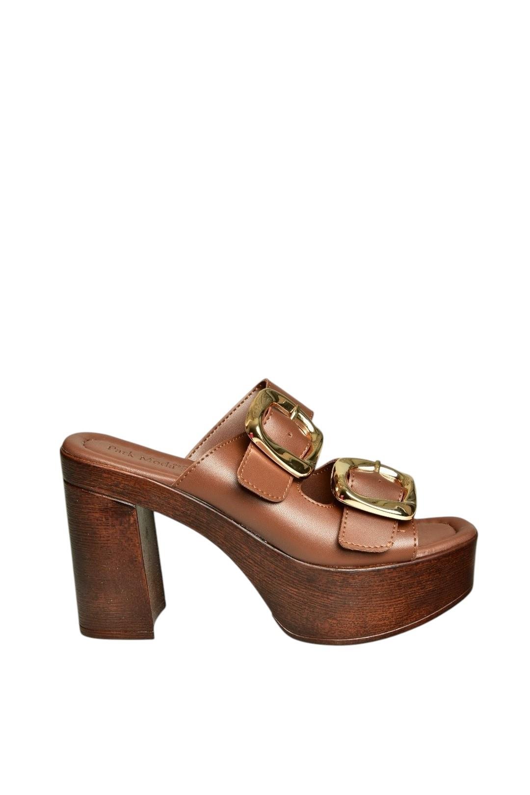 U820376609 Kahverengi Kalın Topuklu Kadın Terlik