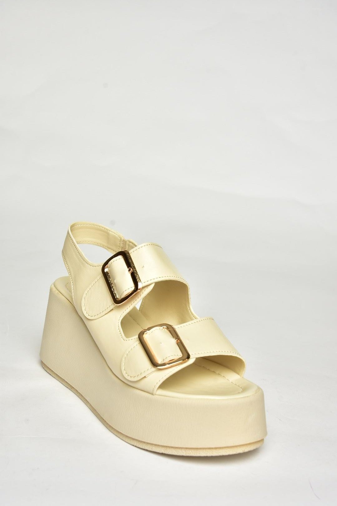 U946418509 Bej Dolgu Topuklu Kadın Ayakkabı