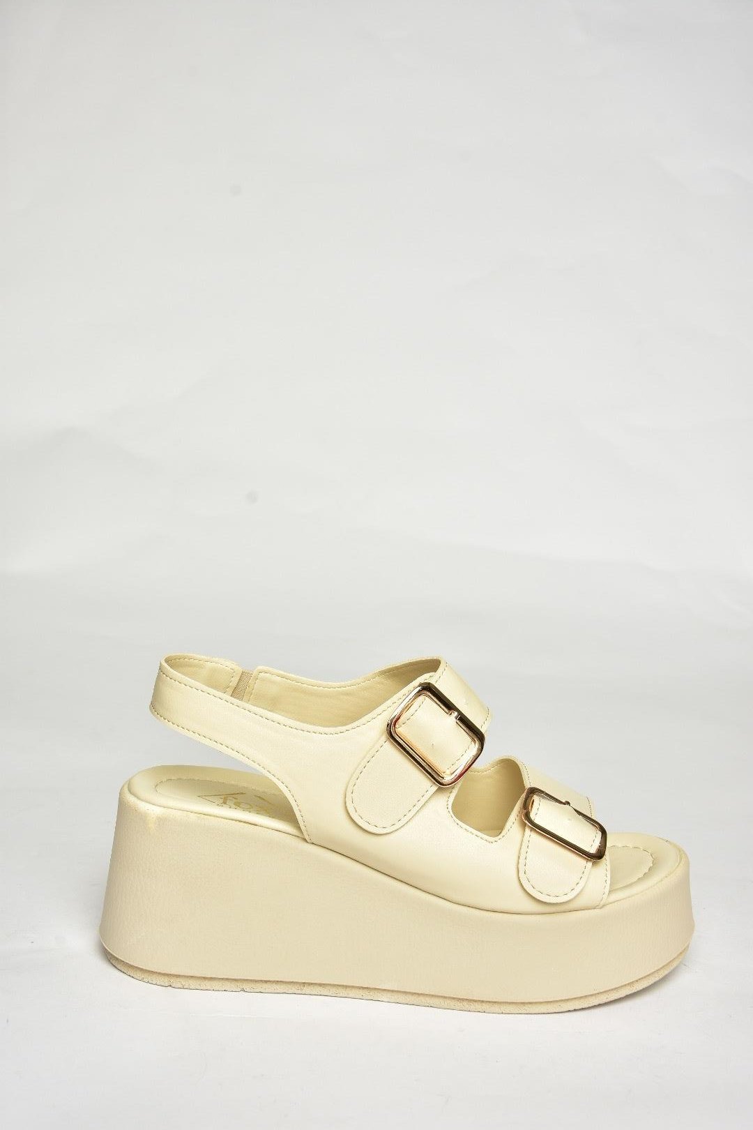 U946418509 Bej Dolgu Topuklu Kadın Ayakkabı