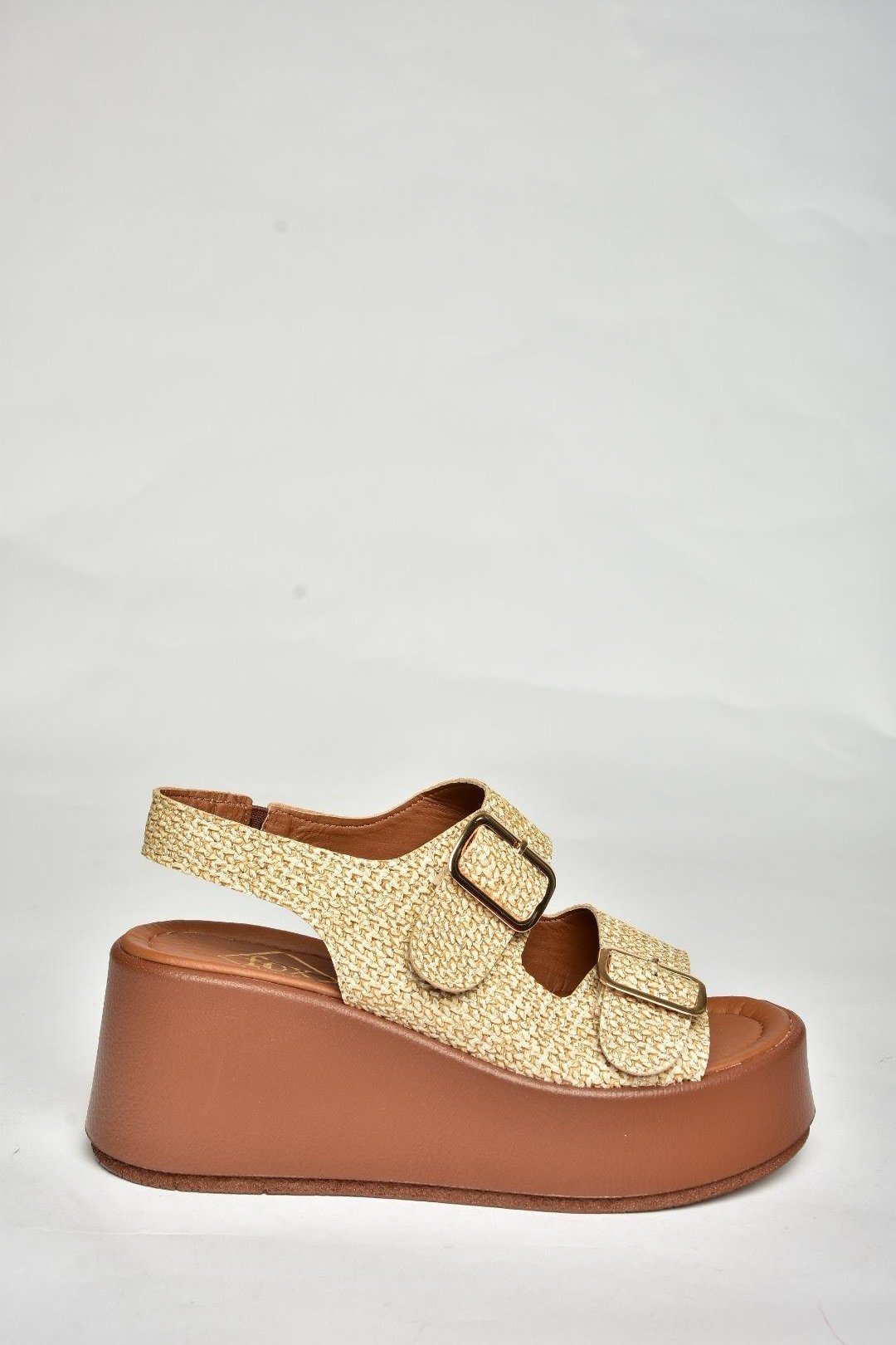 U946418517 Bej Hasır Dolgu Topuklu Kadın Ayakkabı