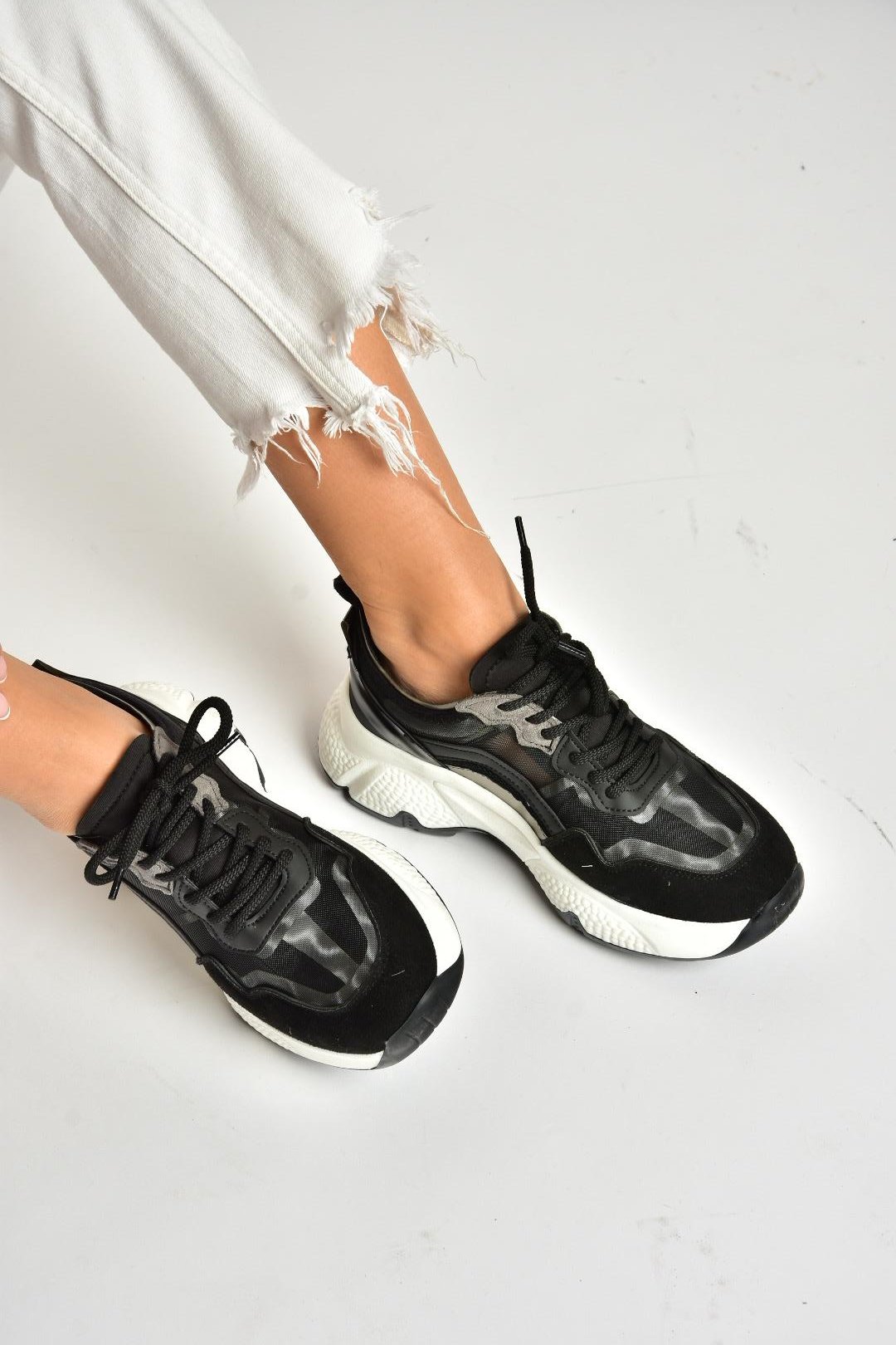 U973568209 Siyah Kalın Tabanlı Spor Ayakkabı Sneakers