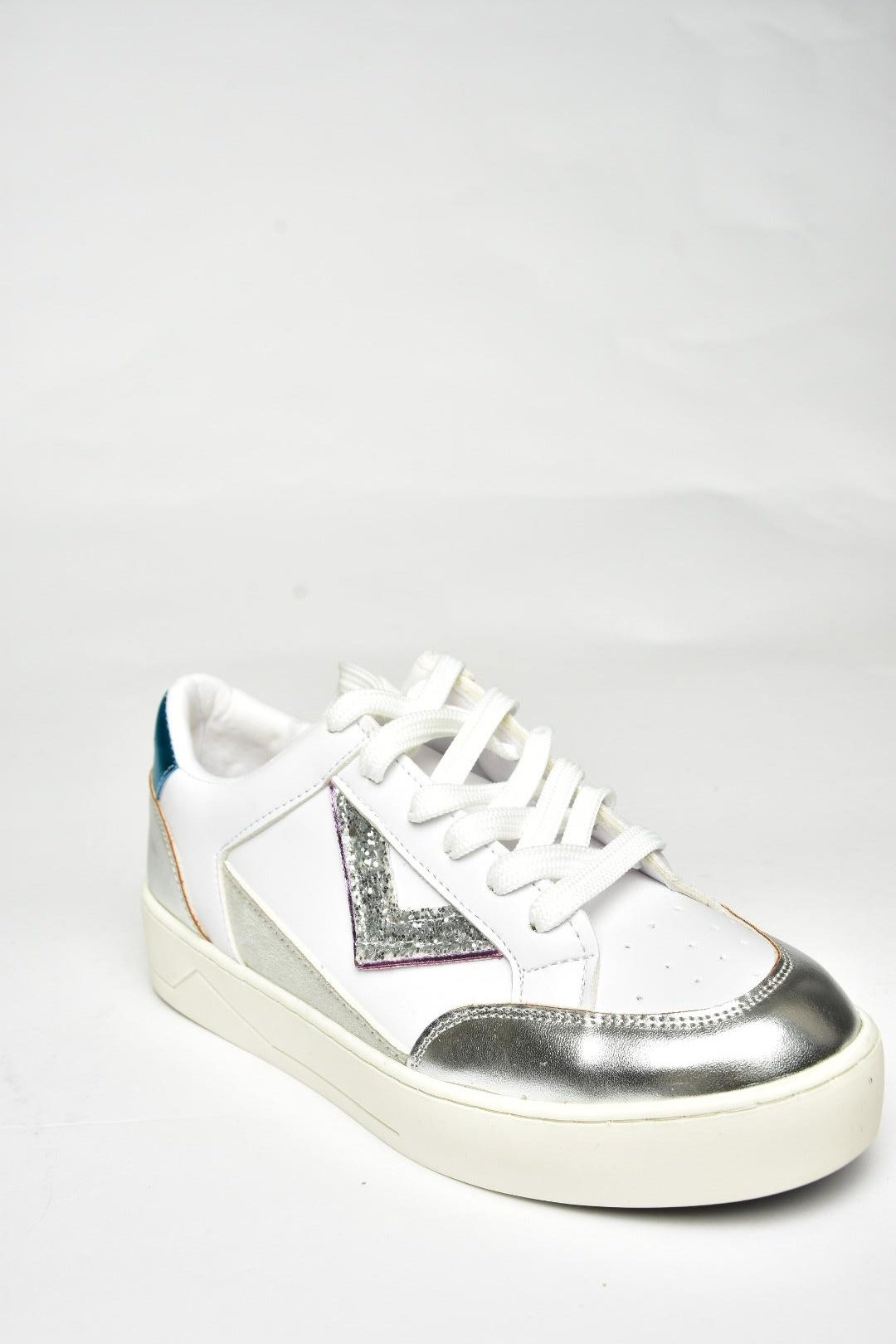 U973727209 Beyaz/Gümüş Spor Ayakkabı Sneakers