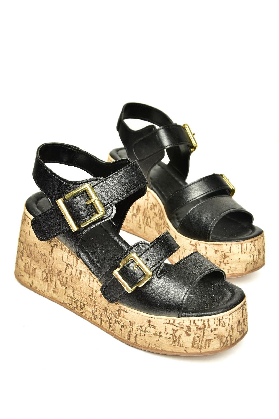 U996752009 Siyah Dolgu Topuklu Kadın Ayakkabı