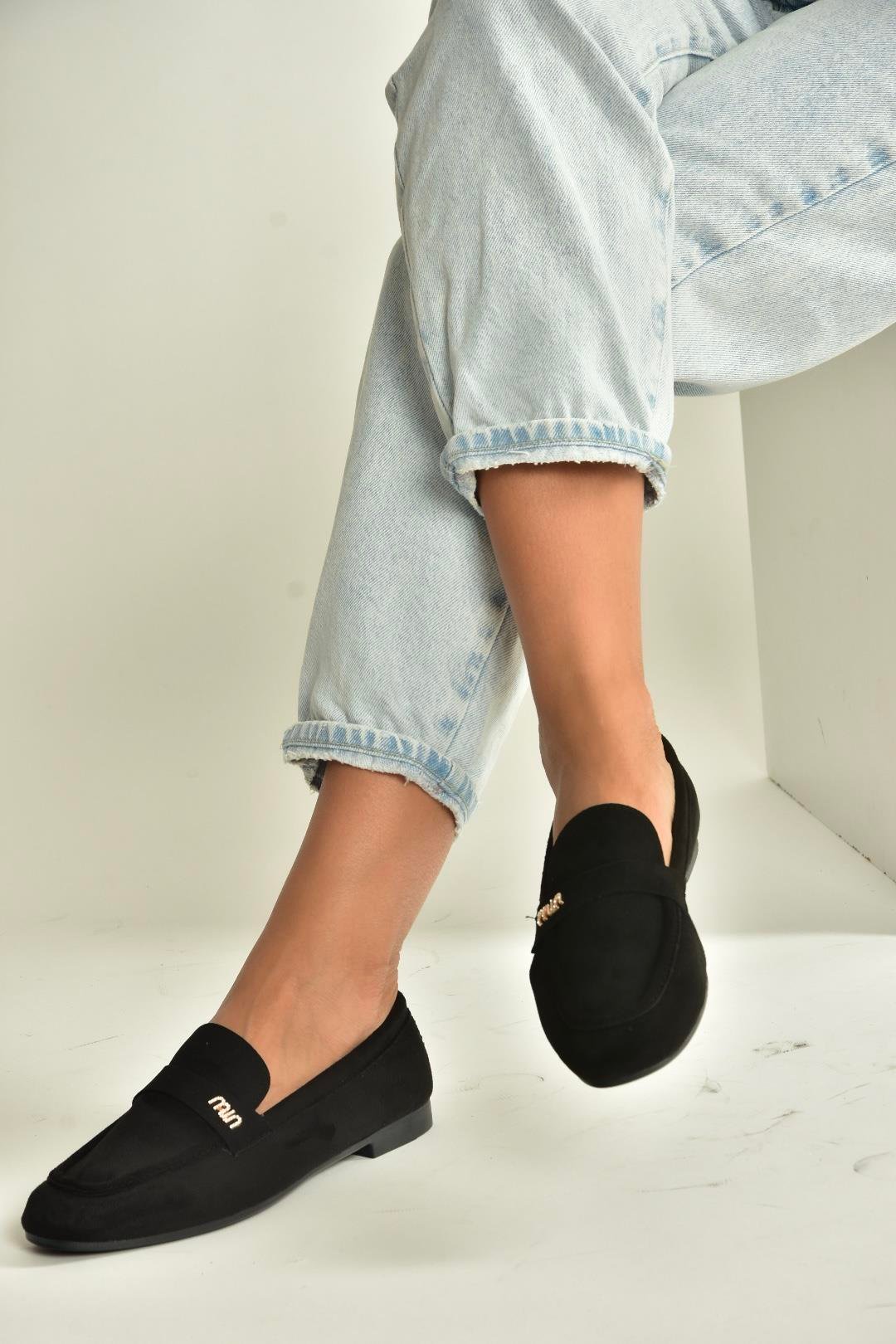 V250017502 Siyah Süet Günlük Kadın Ayakkabı