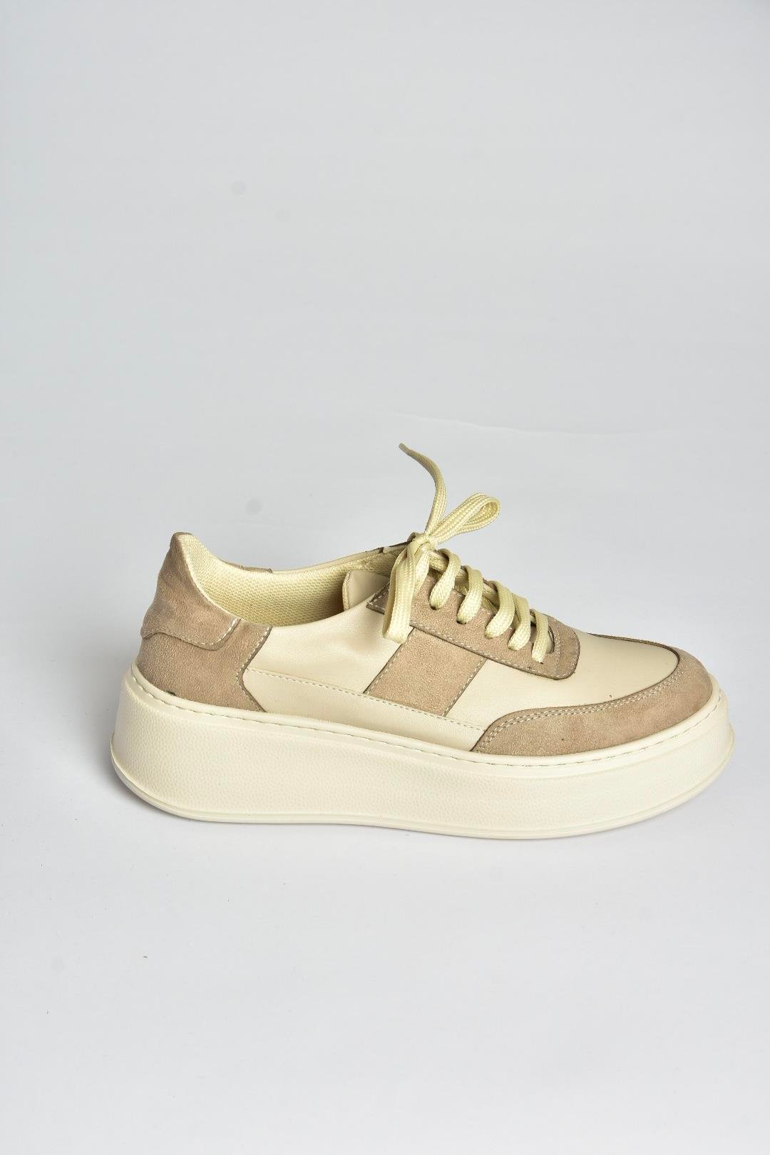 V274949109 Bej Kalın Tabanlı Spor Ayakkabı Sneakers