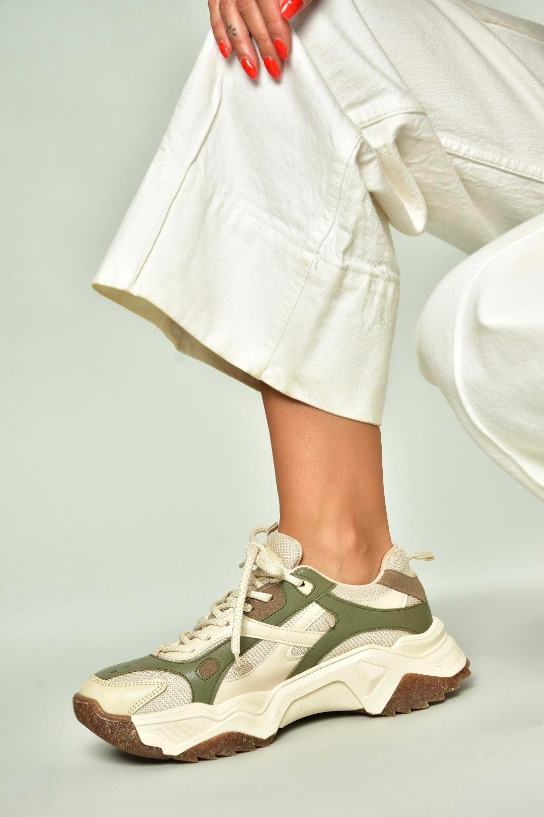 V312613509 Haki/Bej Spor Ayakkabı Sneakers