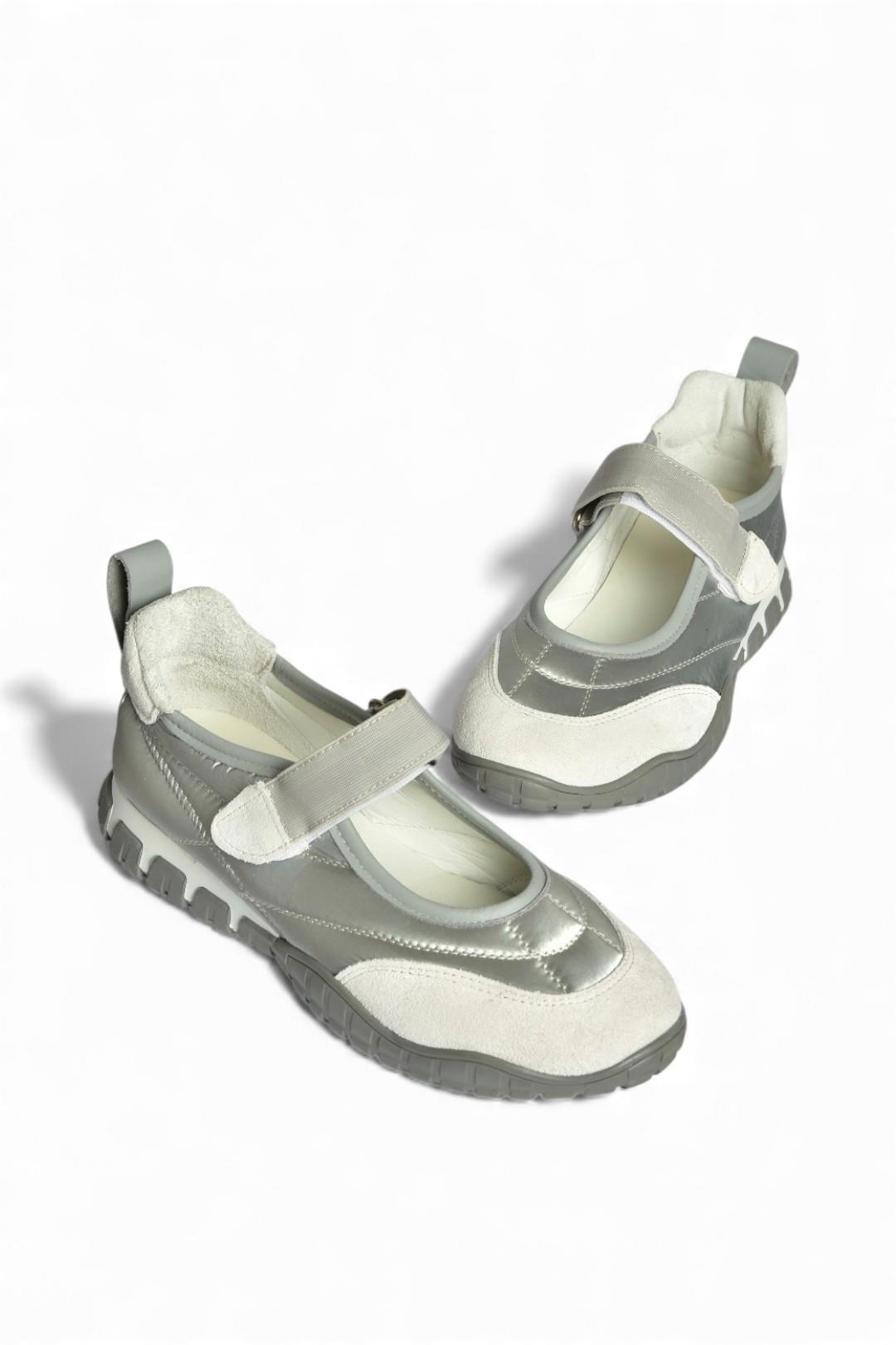 V312651304 Gri Kumaş Bantlı Günlük Kadın Ayakkabı