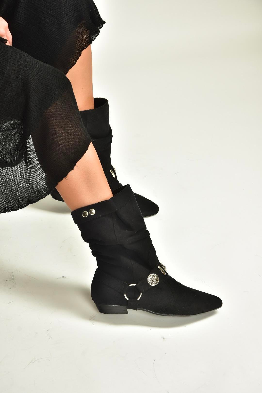 V380519002 Siyah Süet Düz Tabanlı Rahat Kalıp Kadın Bot