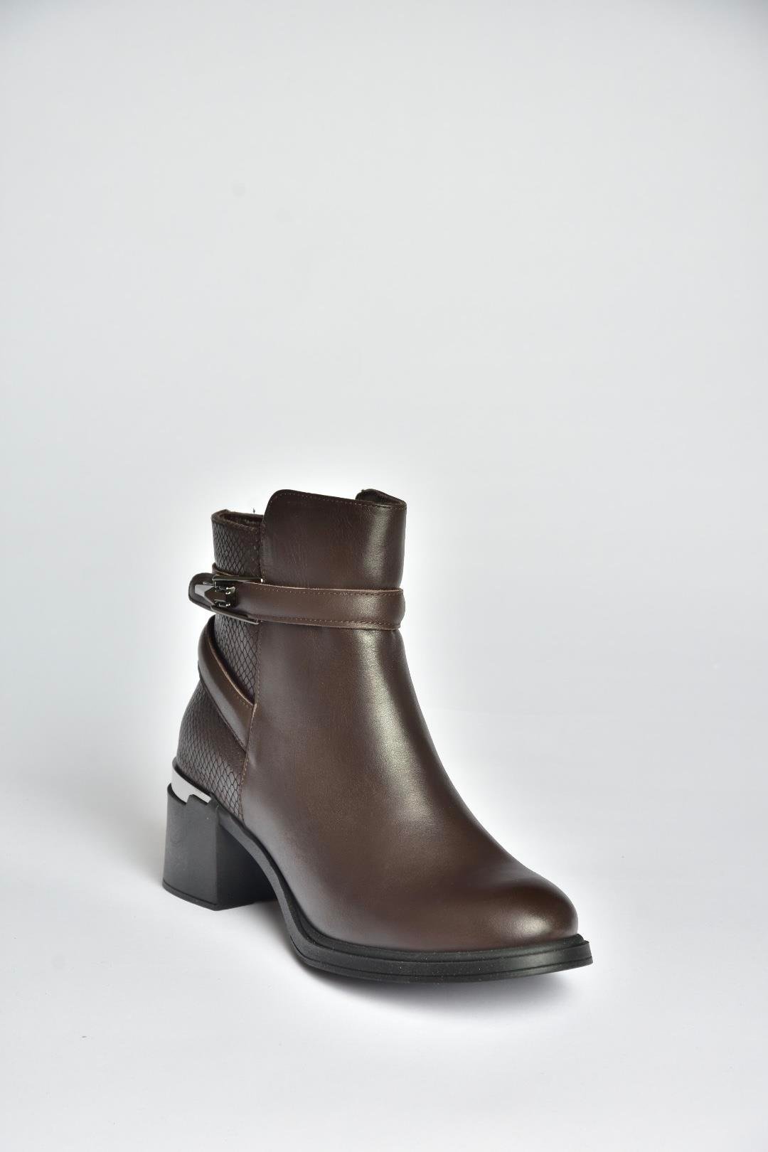 V555258003 Kahverengi Hakiki Deri Kalın Topuklu Kadın Bot