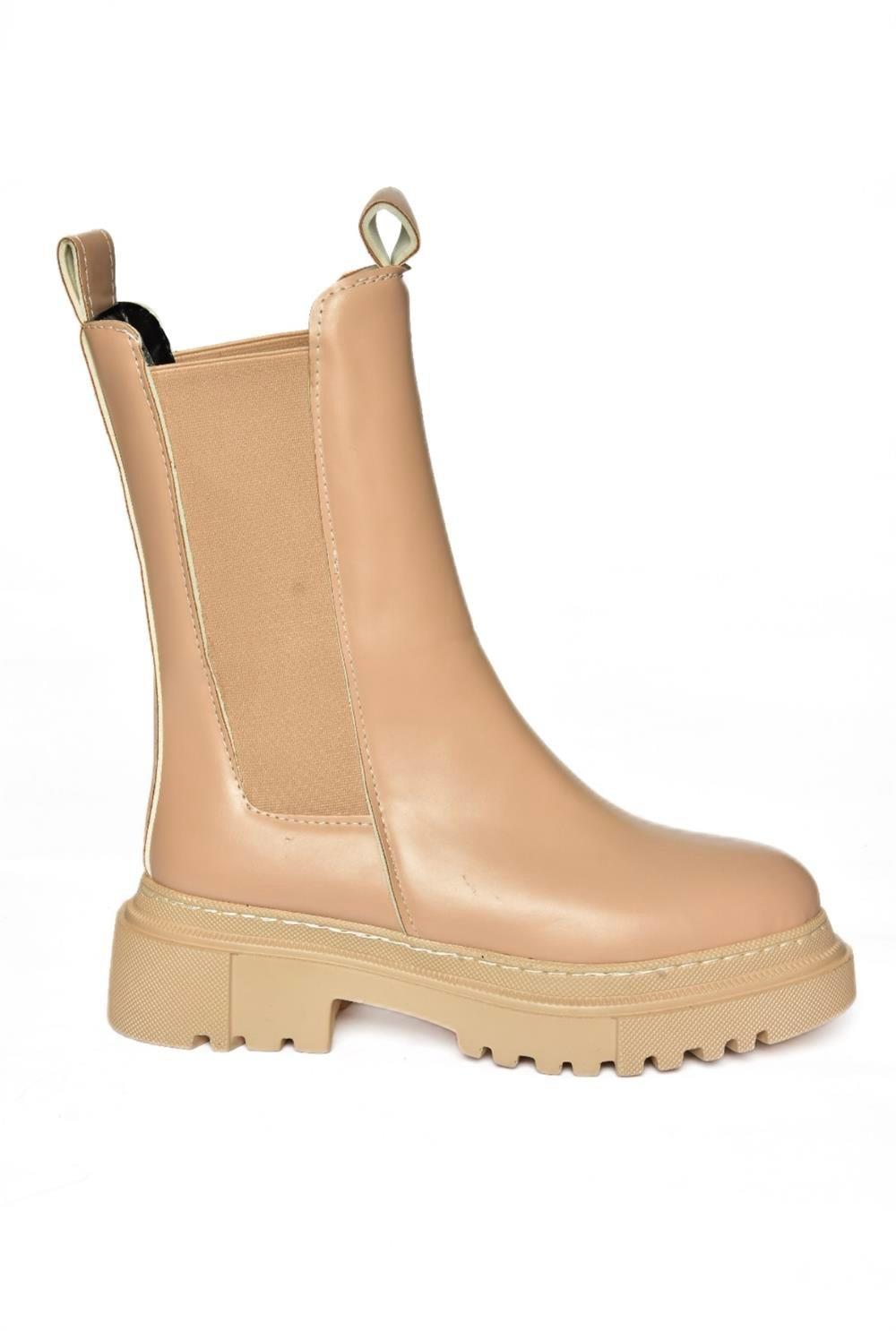 V652549009 Ten Kalın Tabanlı Lastik Detaylı Kadın Bot