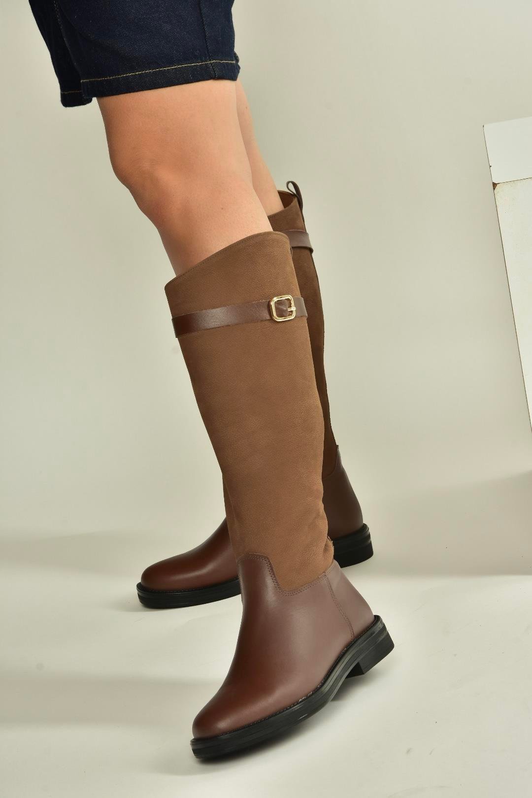 V654002803 Kahverengi Hakiki Deri Düz Tabanlı Binici Çizmesi