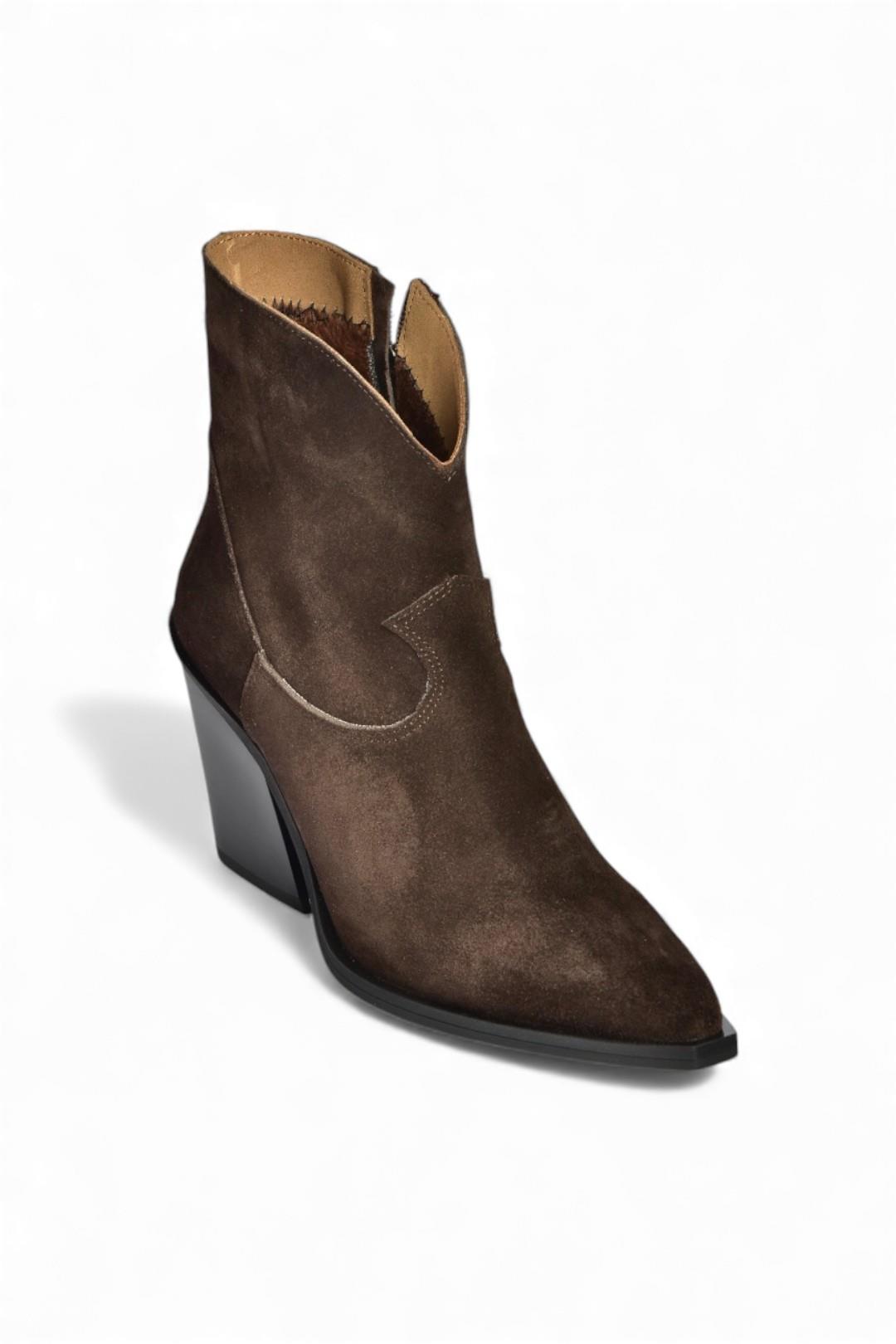 V654081902 Kahverengi Hakiki Deri Süet Kalın Topuklu Western Kovboy Kadın Bot