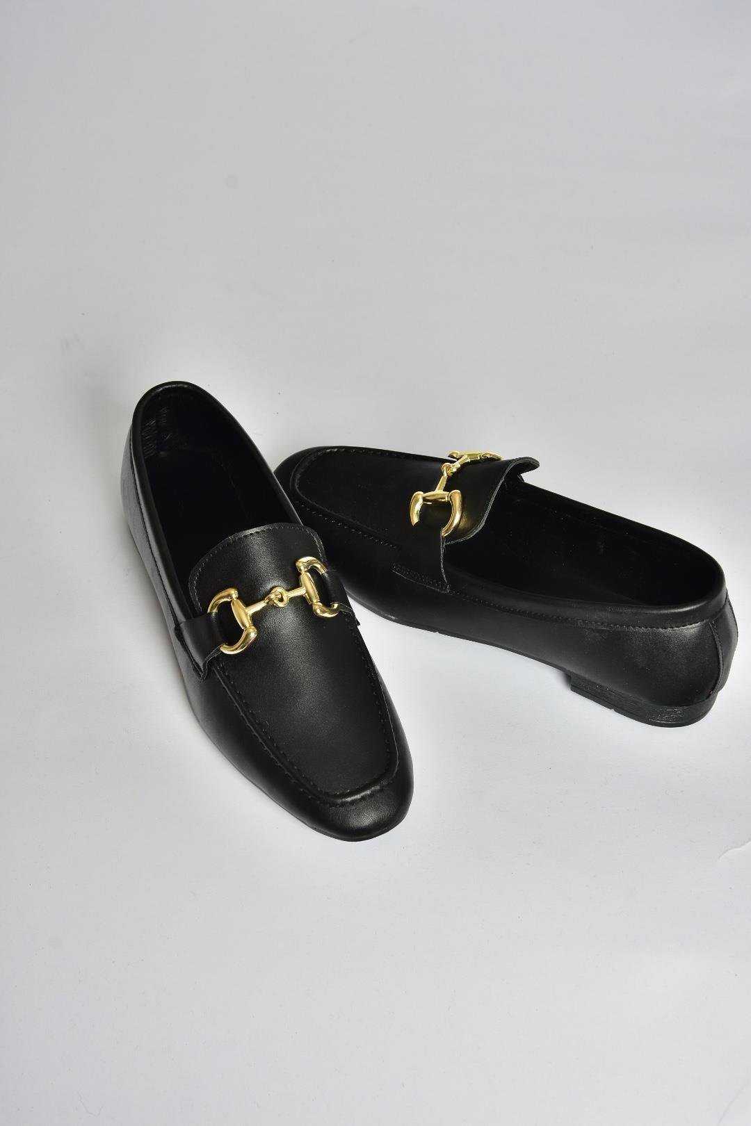 V780161209 Siyah Günlük Kadın Ayakkabı