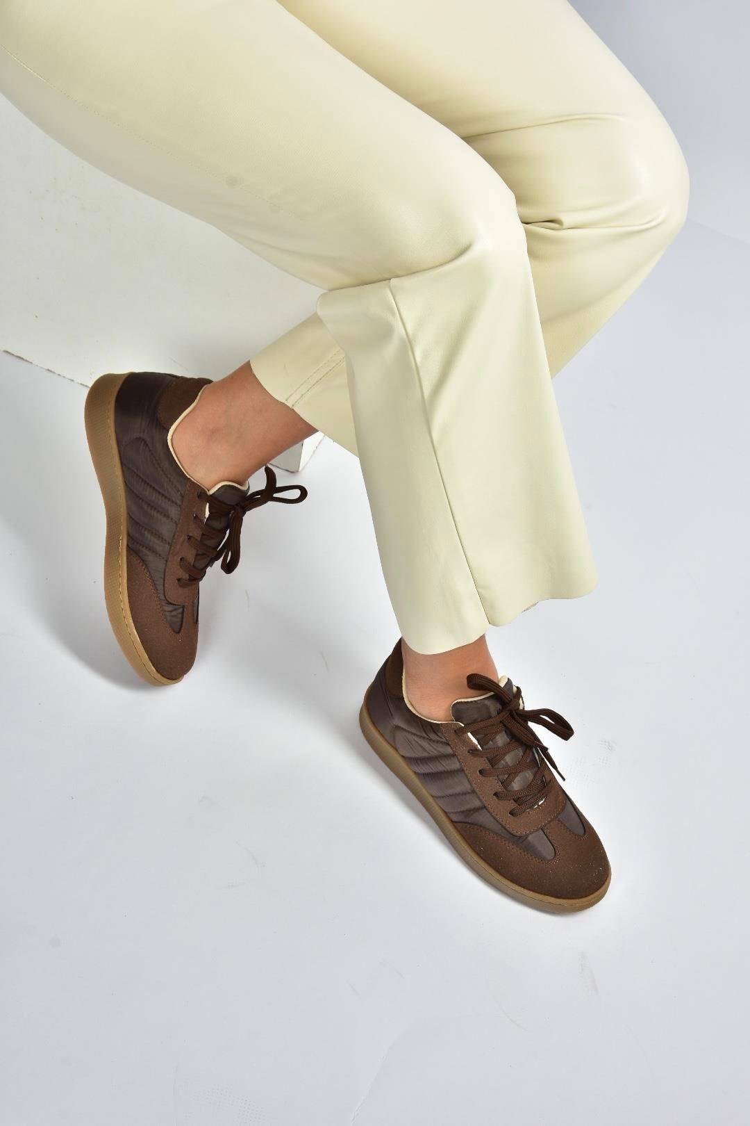 V820104404 Kahverengi Kumaş Spor Ayakkabı Sneakers