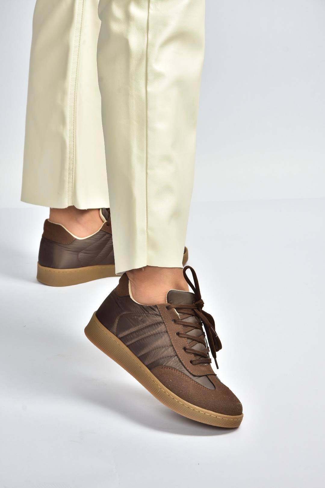V820104404 Kahverengi Kumaş Spor Ayakkabı Sneakers