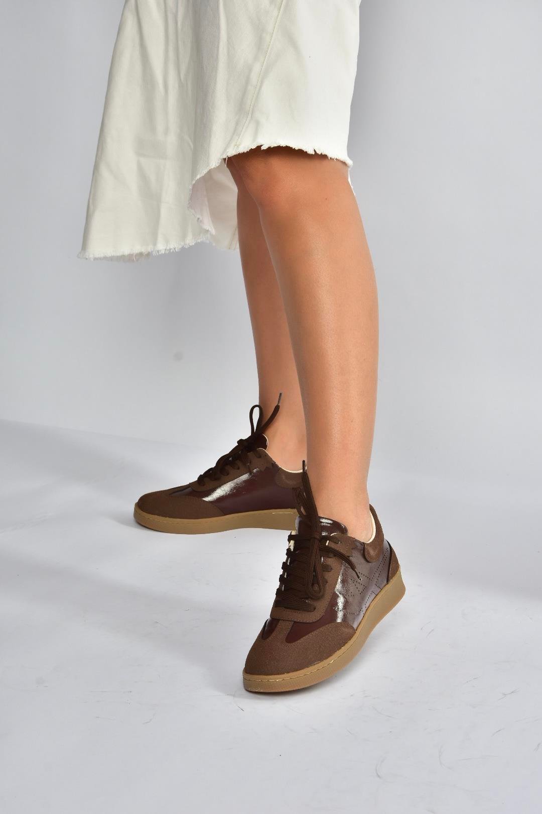 V820104802 Kahverengi Süet Spor Ayakkabı Sneakers