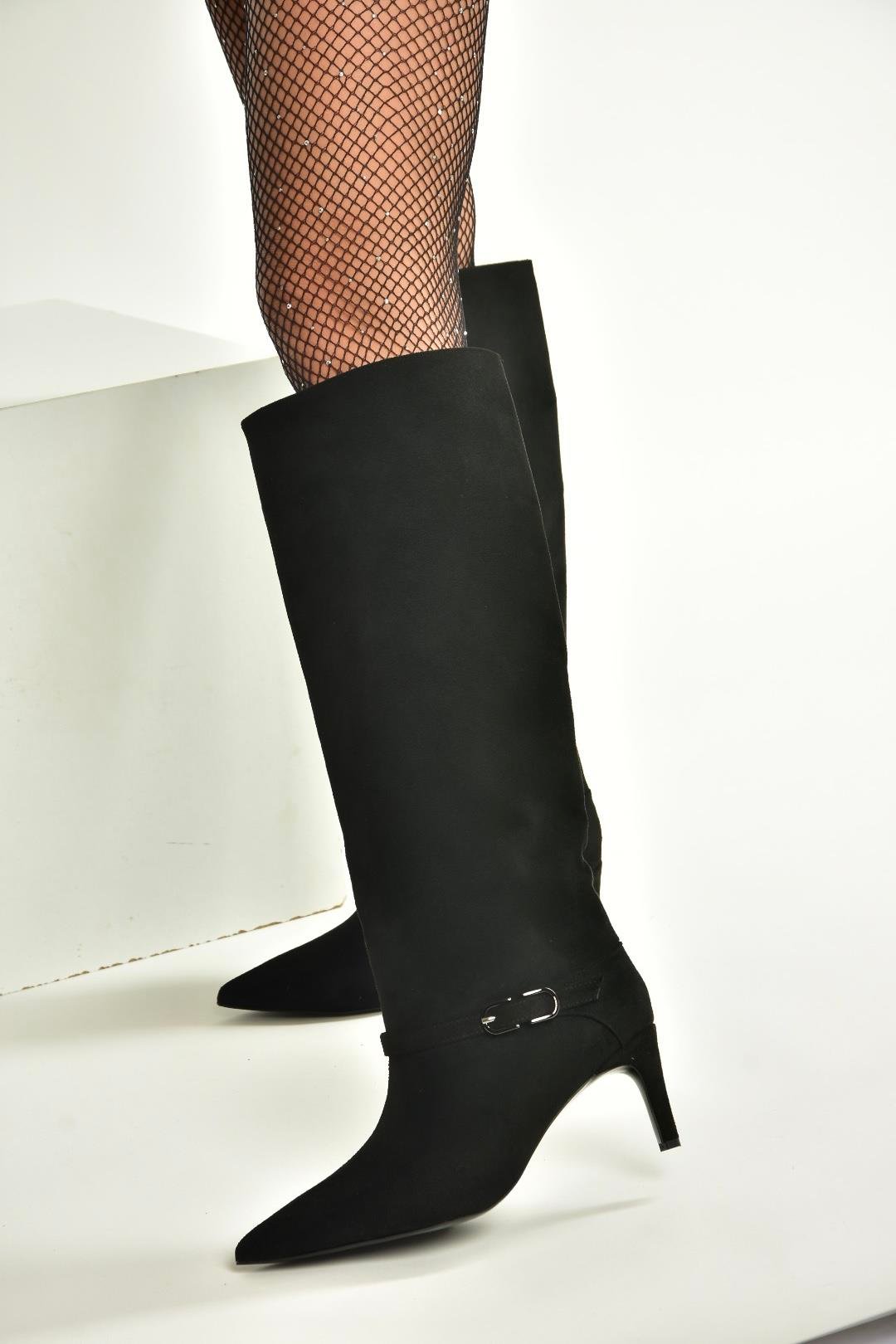 V820143202 Siyah Süet İnce Topuklu Klasik Kadın Çizme