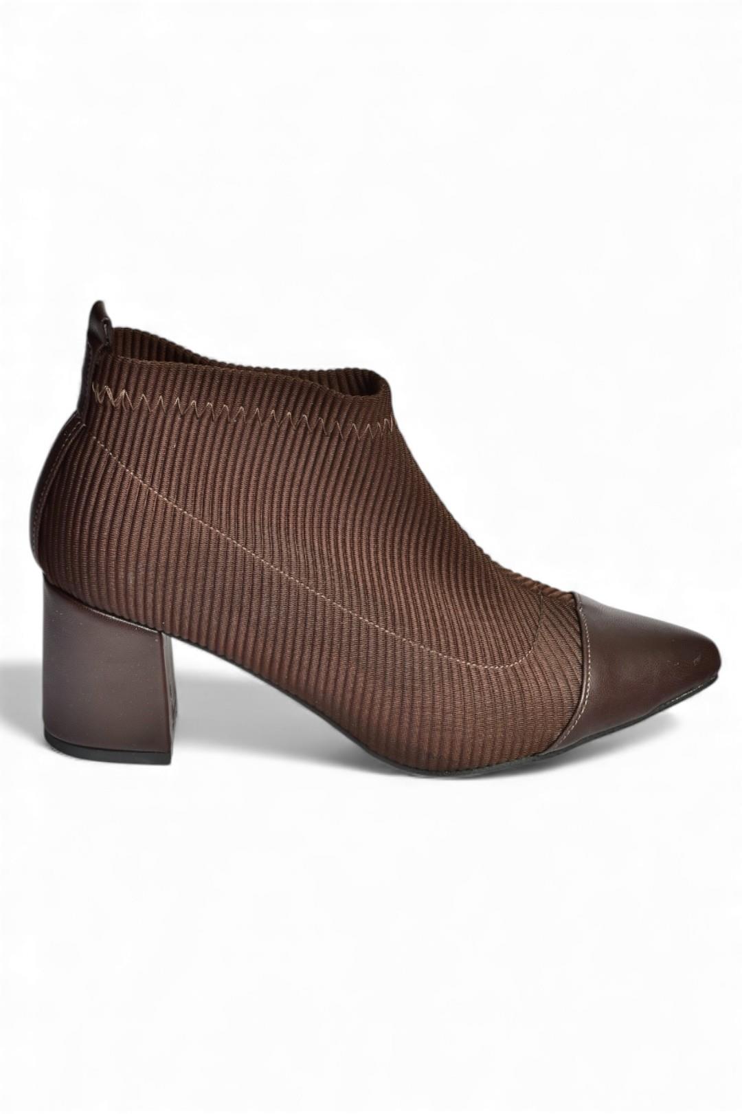 V820178004 Kahverengi Triko Kumaş Kalın Topuklu Kadın Bot