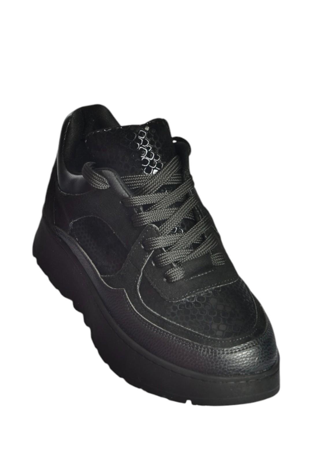 V820720309 Siyah Kalın Tabanlı Spor Ayakkabı Sneakers