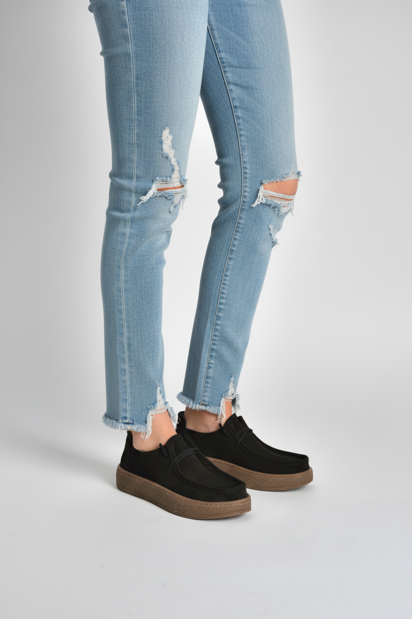 V944092701 Siyah Hakiki Deri Nubuk Günlük Ayakkabı