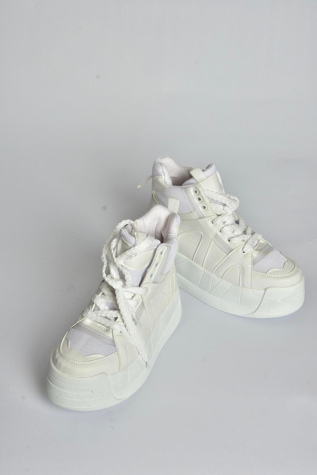 V973019109 Beyaz Kalın Tabanlı Kadın Spor Ayakkabı Sneakers