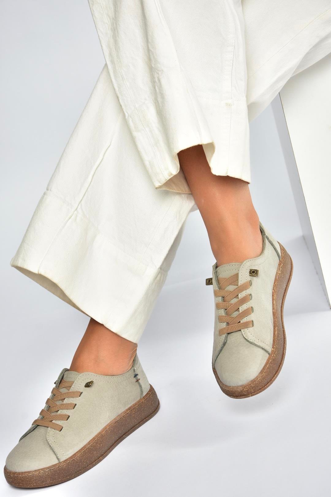 V999060501 Gri Hakiki Deri Nubuk Kadın Spor Ayakkabı Sneakers