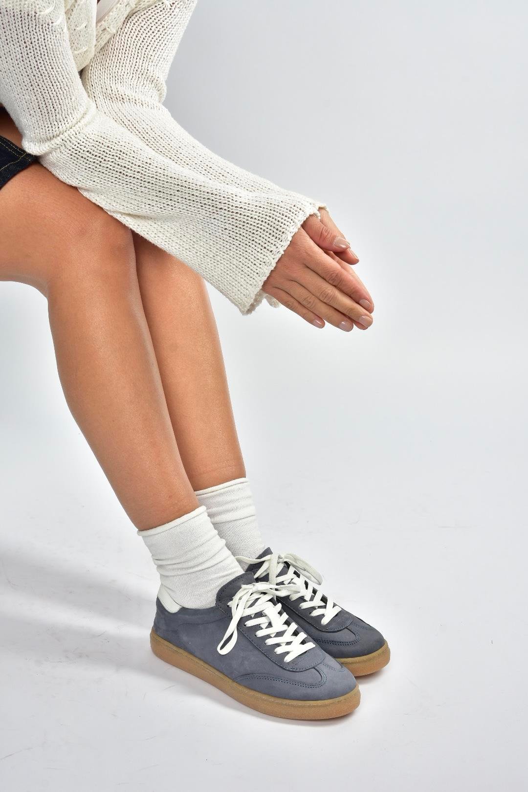 V999061501 Lacivert Hakiki Deri Nubuk Kadın Spor Ayakkabı Sneakers