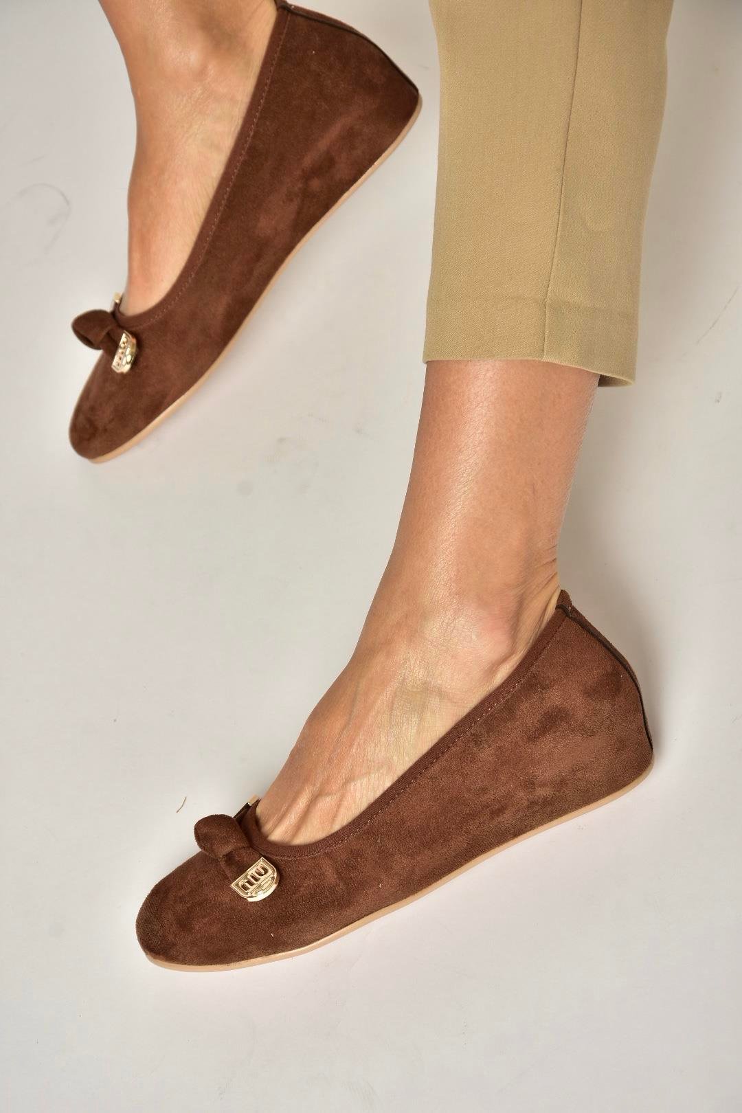 Y250750702 Kahverengi Süet Alçak Dolgu Tabanlı Kadın Ayakkabı