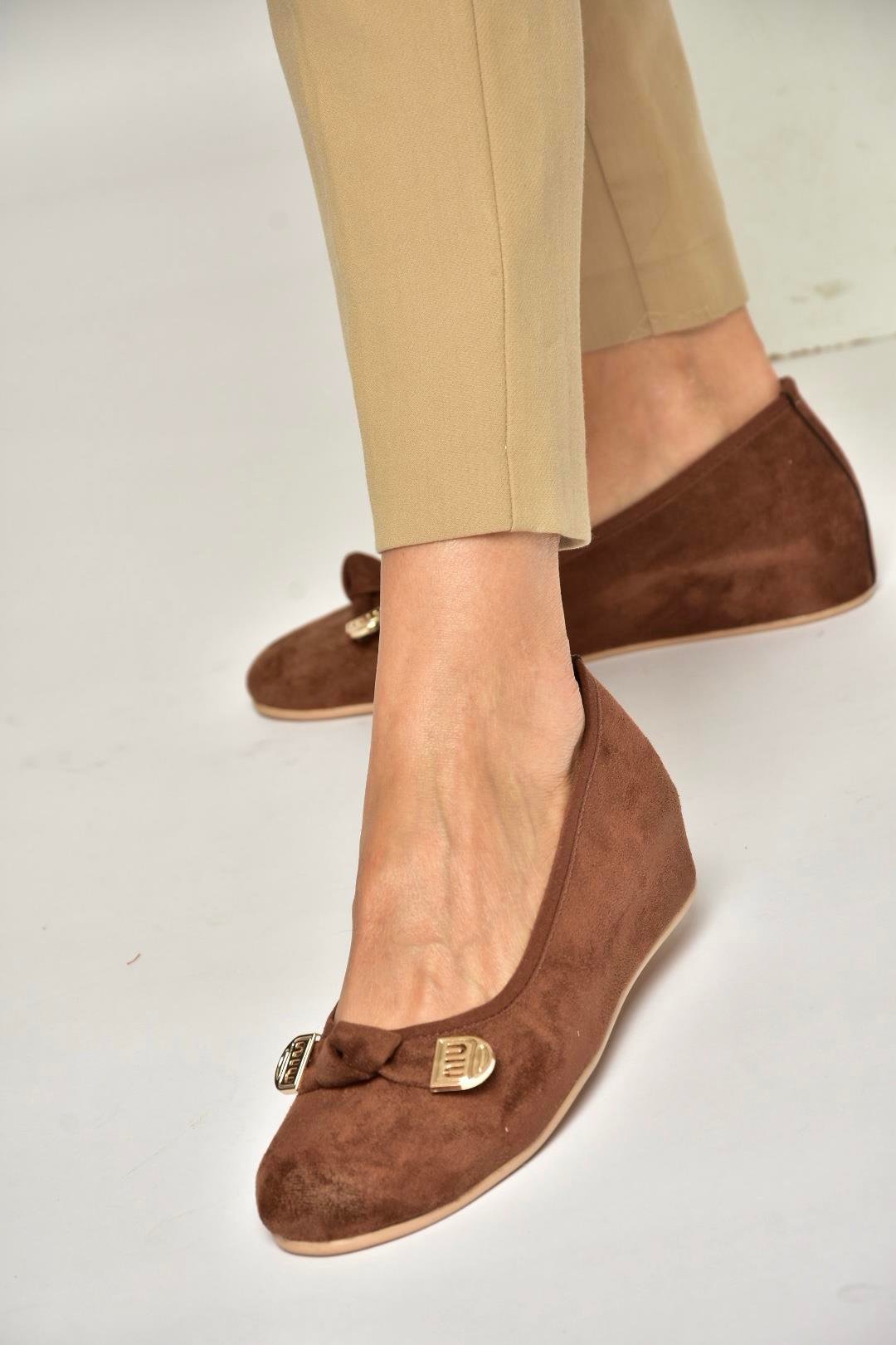 Y250750702 Kahverengi Süet Alçak Dolgu Tabanlı Kadın Ayakkabı