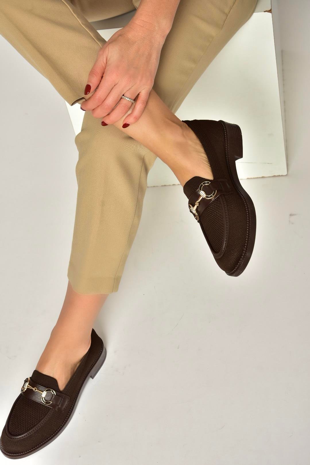 Y330722104 Kahverengi Triko Kumaş Toka Detaylı Günlük Kadın Ayakkabı