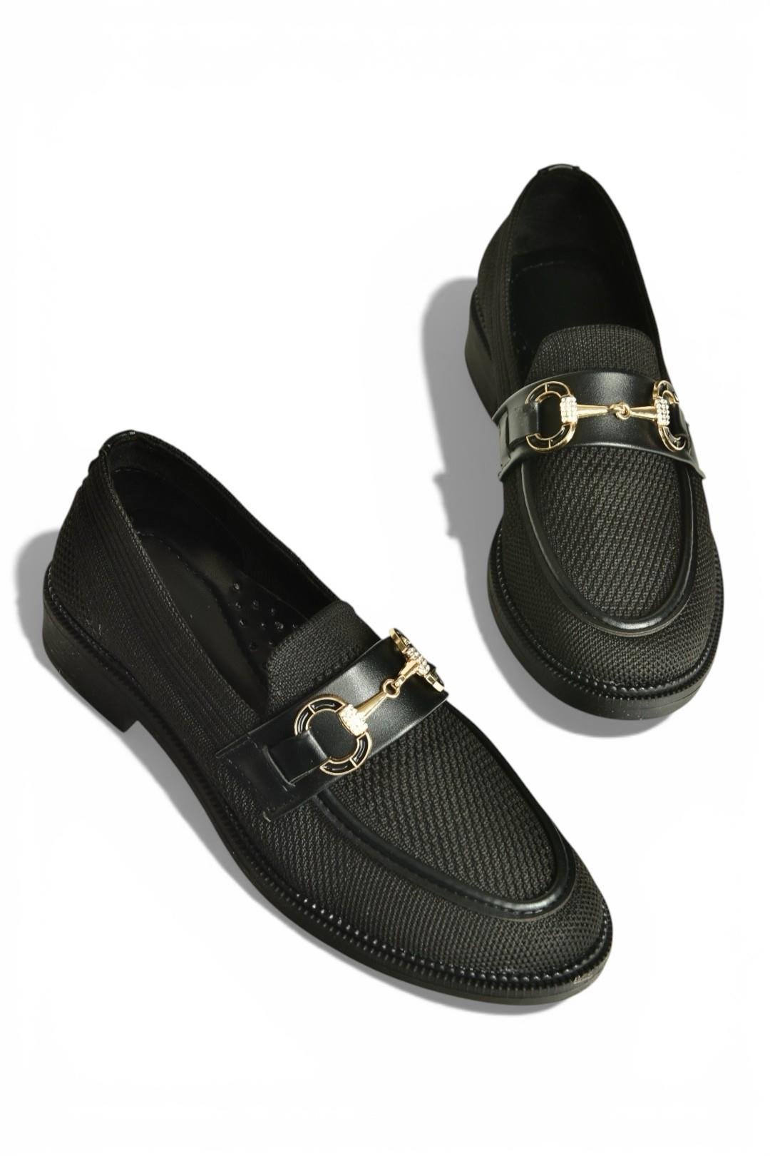 Y330722104 Siyah Triko Kumaş Toka Detaylı Günlük Kadın Ayakkabı