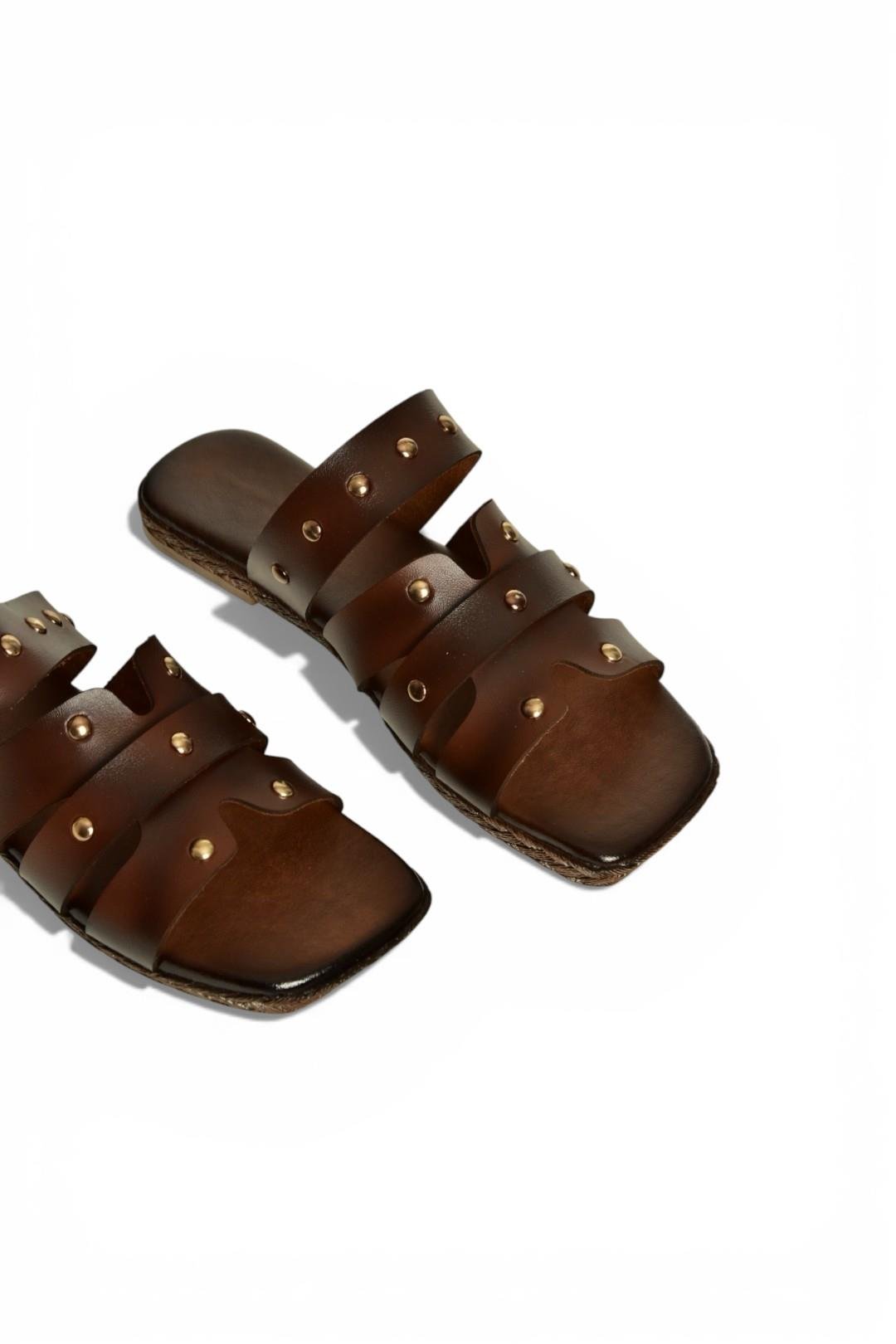 Y390755203 Kahverengi Hakiki Deri Kadın Terlik