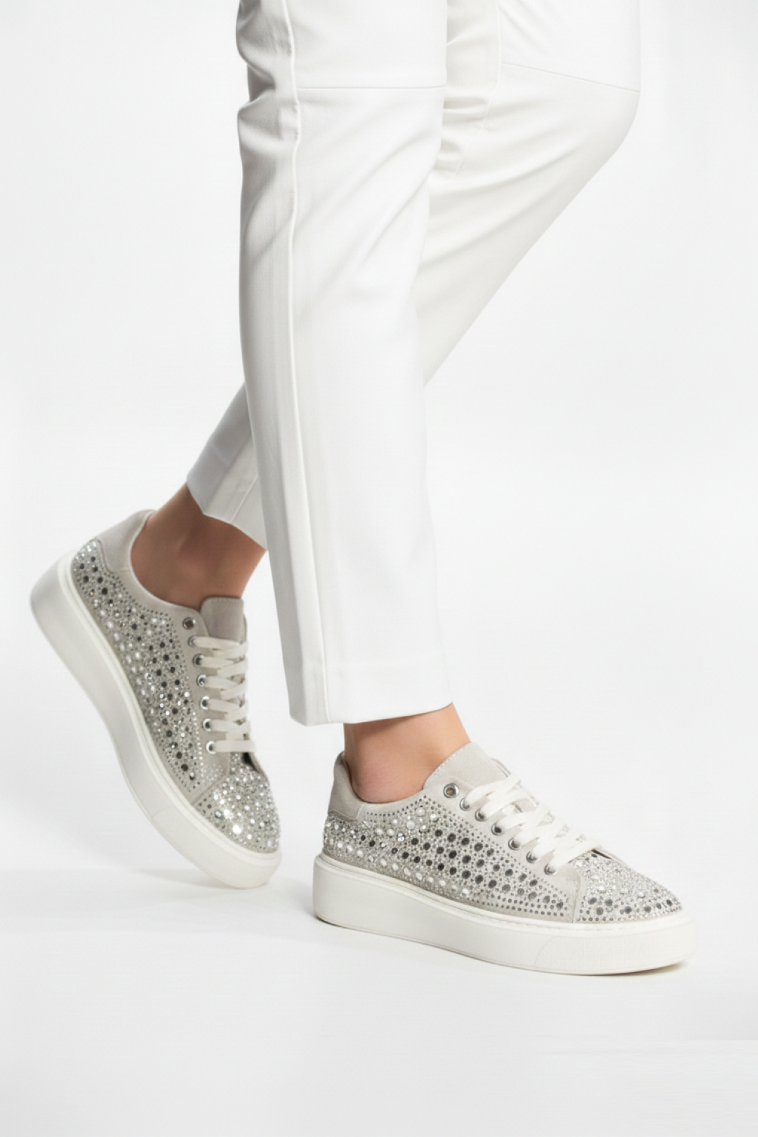 Y444708402 Siyah Süet Taş Detaylı Kadın Spor Ayakkabı Sneakers